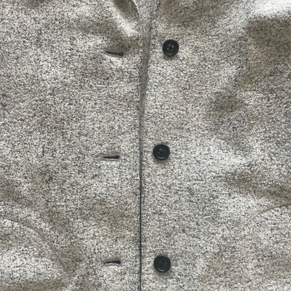 Support Surface Grey Coat - Picture 2 of 10